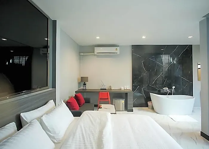 Grand Park Hotel