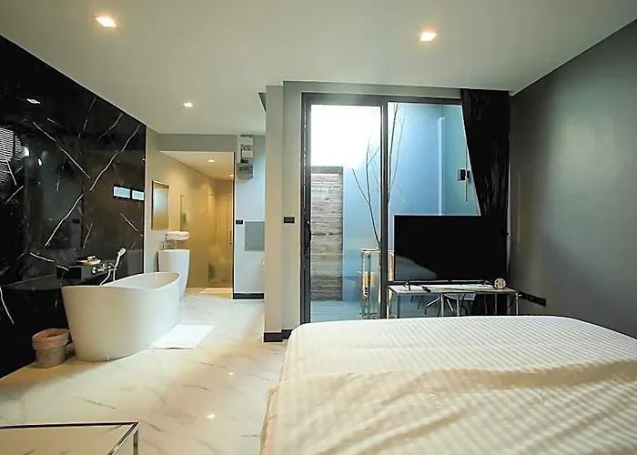 Grand Park Hotel